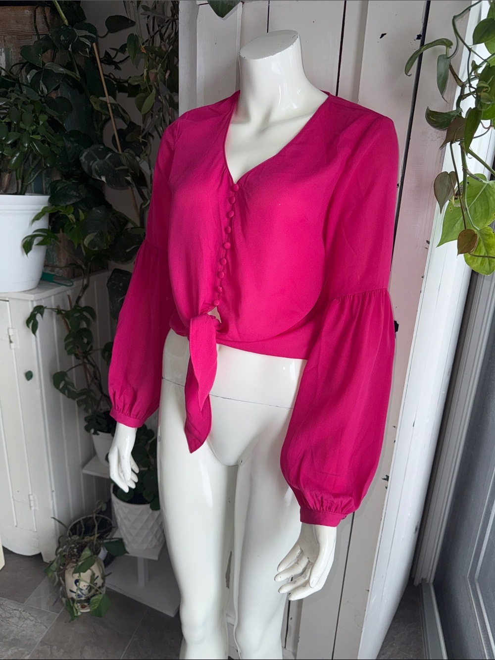 Black Collection Tie-Front Balloon Sleeve Blouse in Hot Pink XS NWOT